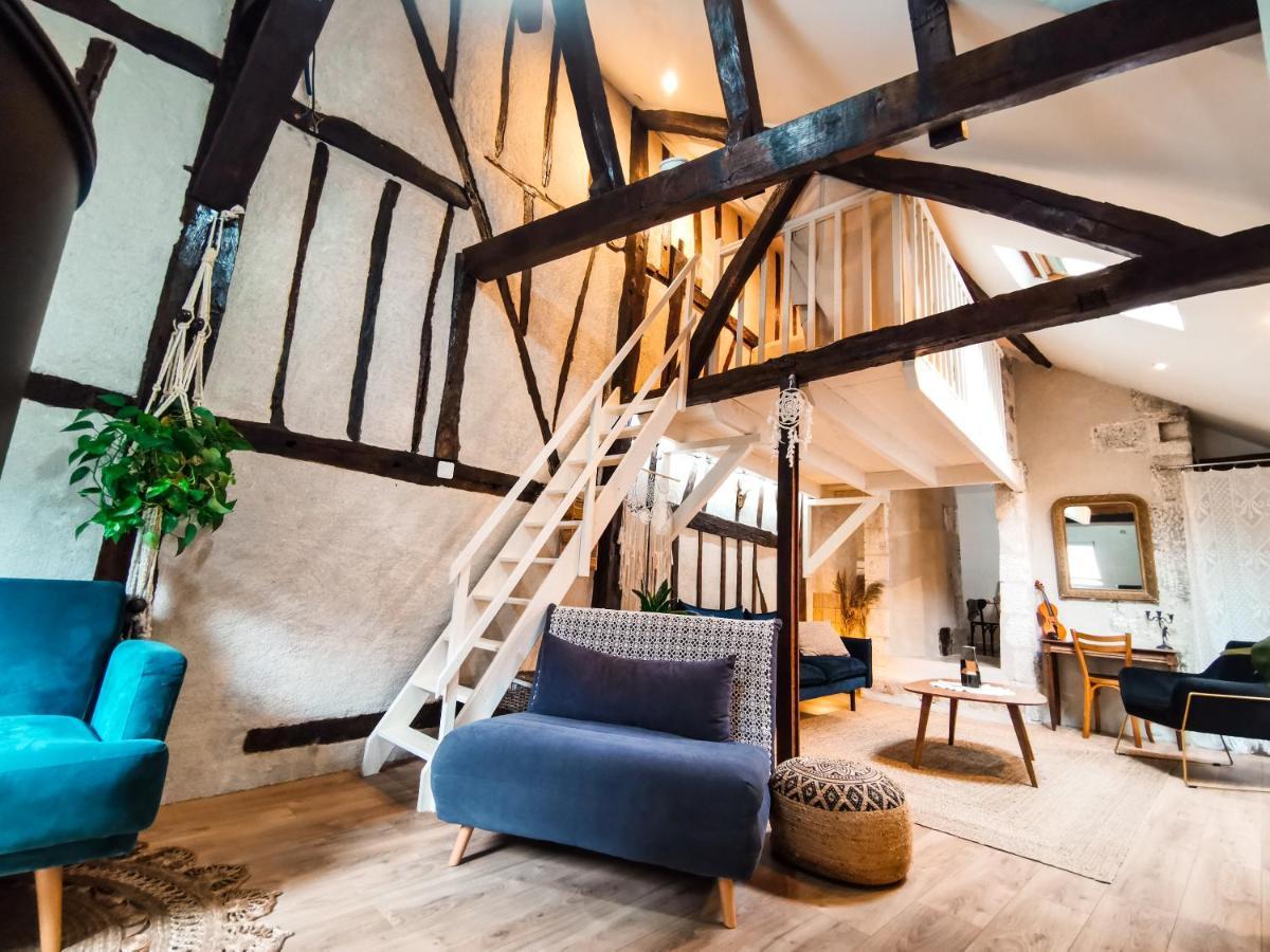 Apartamento Loft Atypique Au Calme Avec Cour Privative Bourges Exterior foto